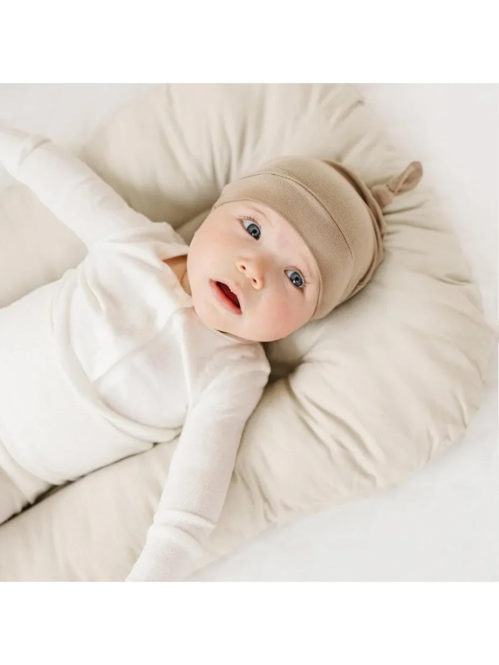 8 Pack Soft Newborn Knot Beanie Hats for Infants, Baby Girls & Boys Caps 0-6M